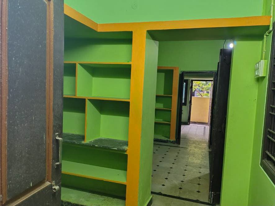 Property Photos 8