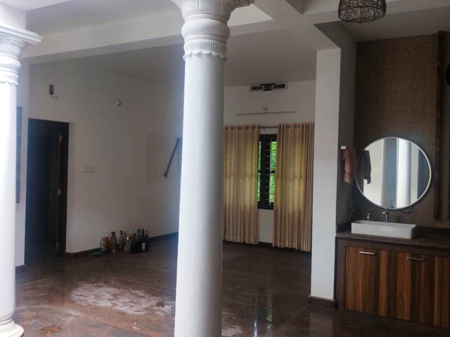 Property Photos 4