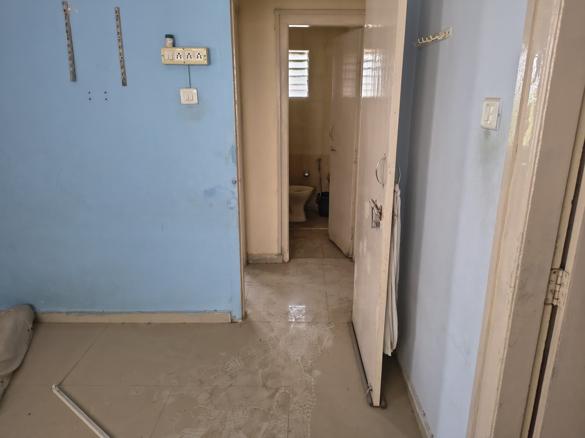 Property Photos 6