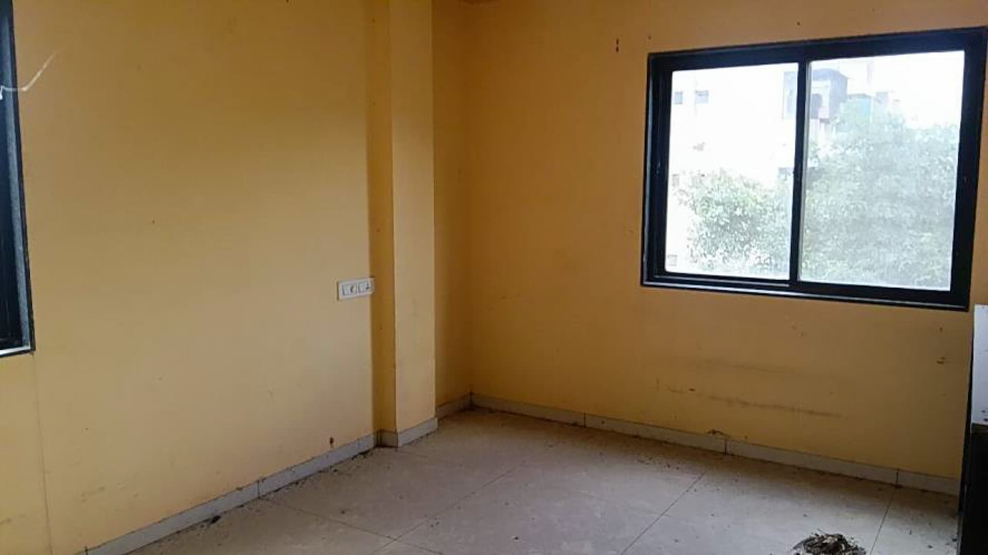 Property Photos 25
