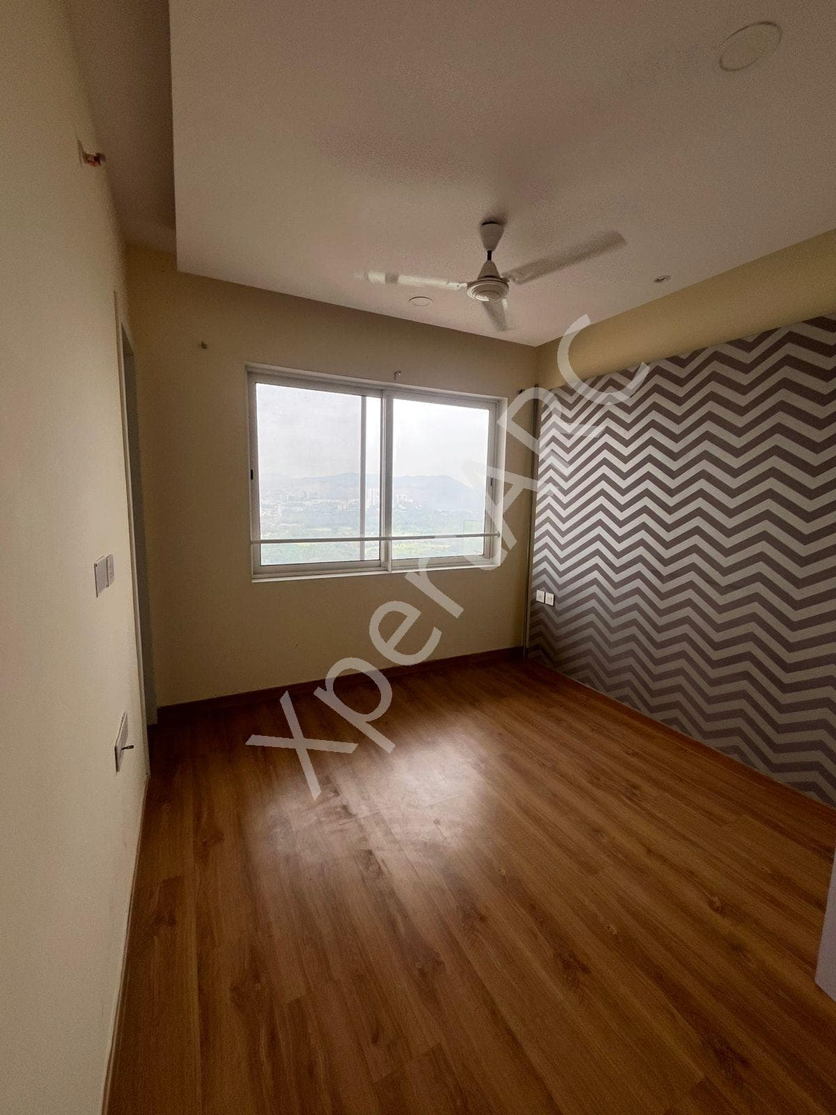 Property Photos 4