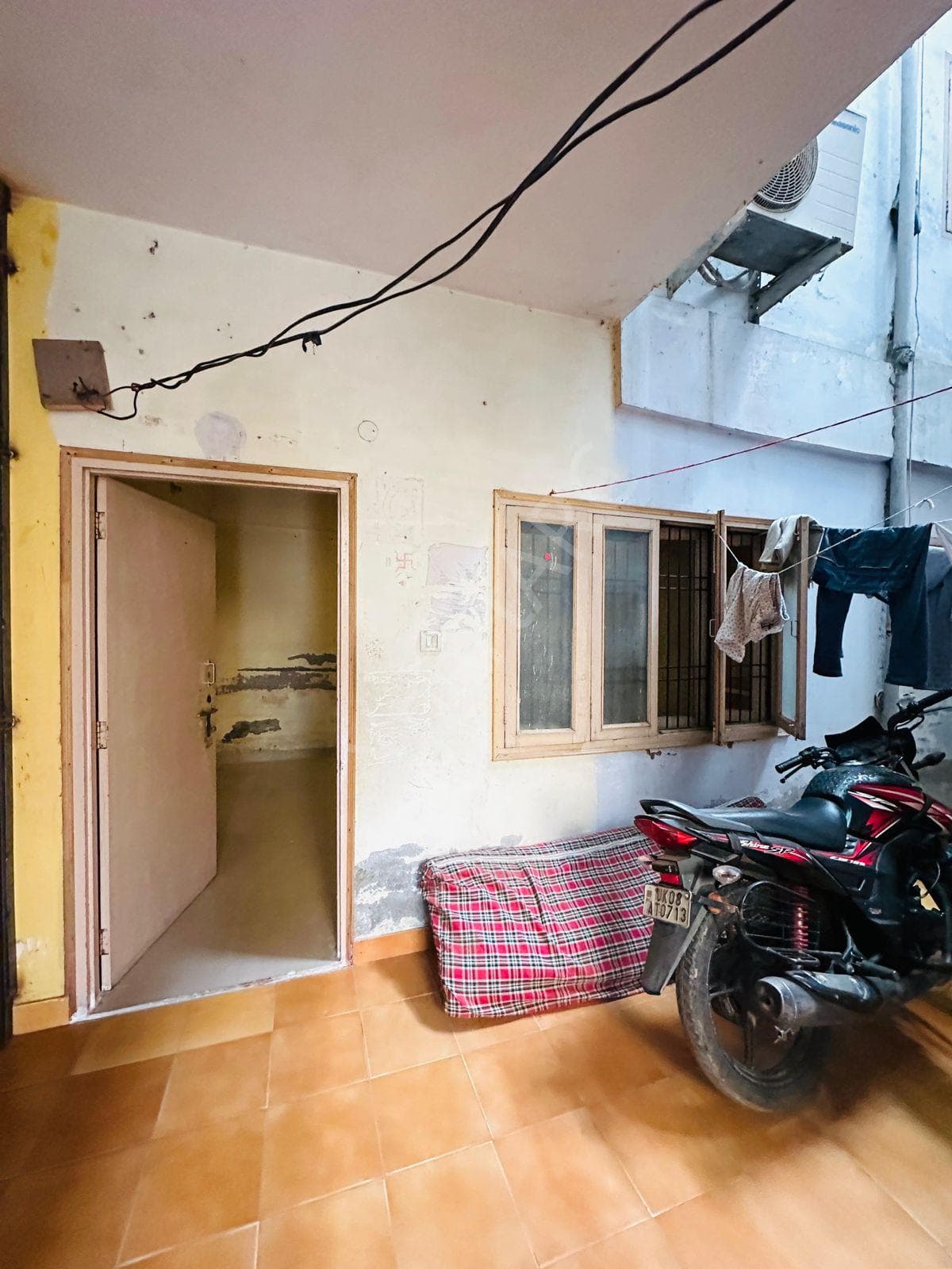 Property Photos 17