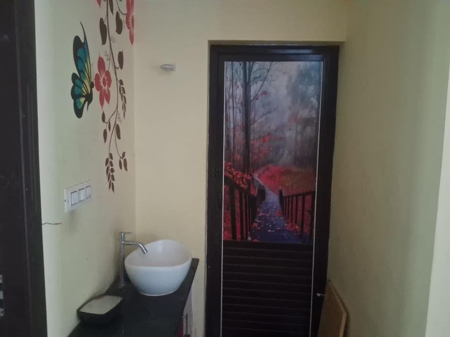 Property Photos 12