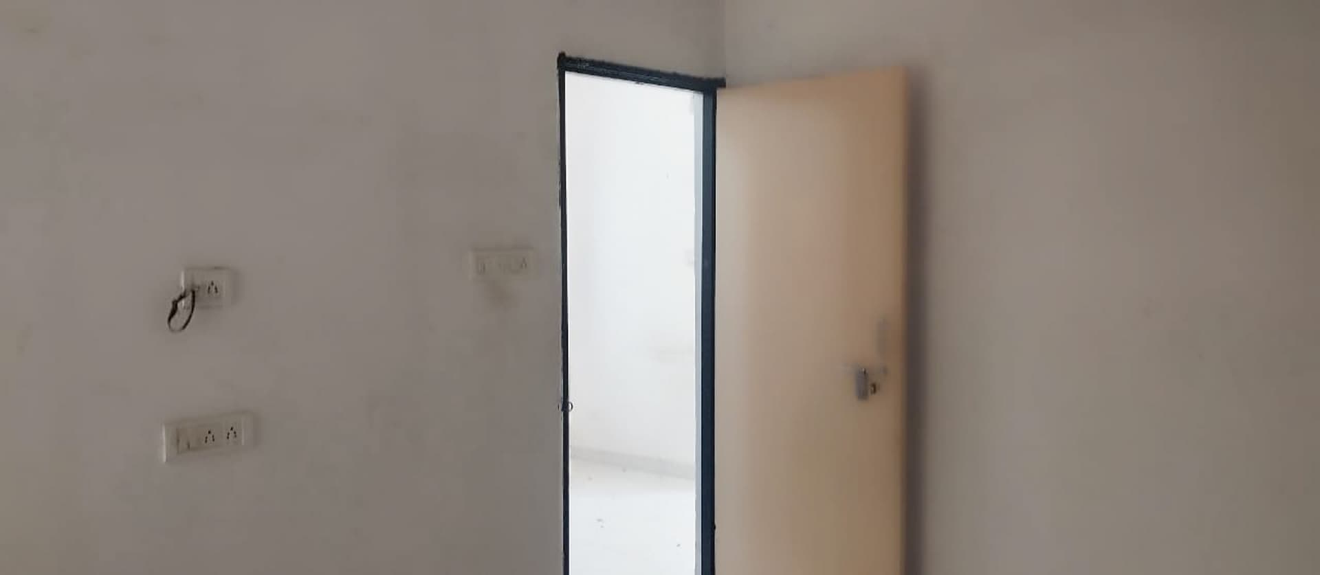 Property Photos 35