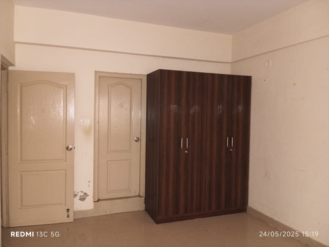 Property Photos 9
