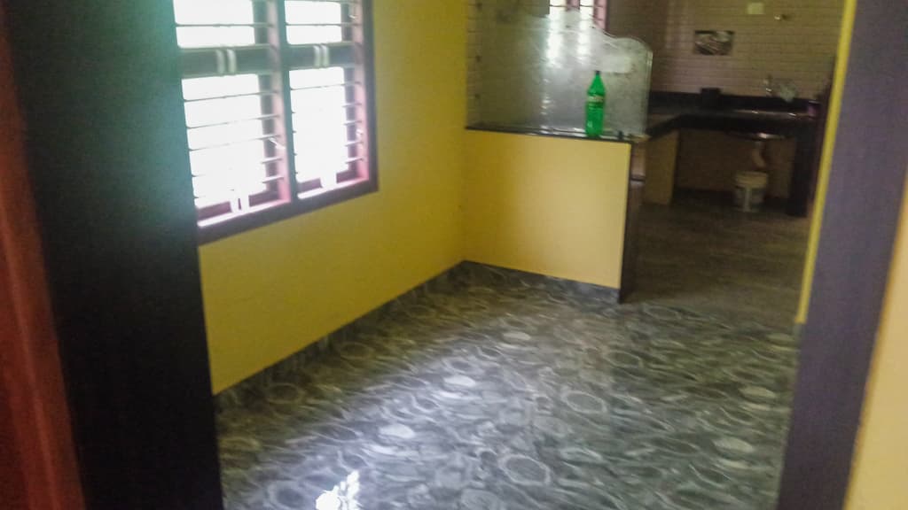 Property Photos 6