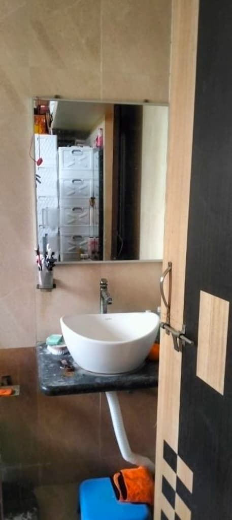 Property Photos 9