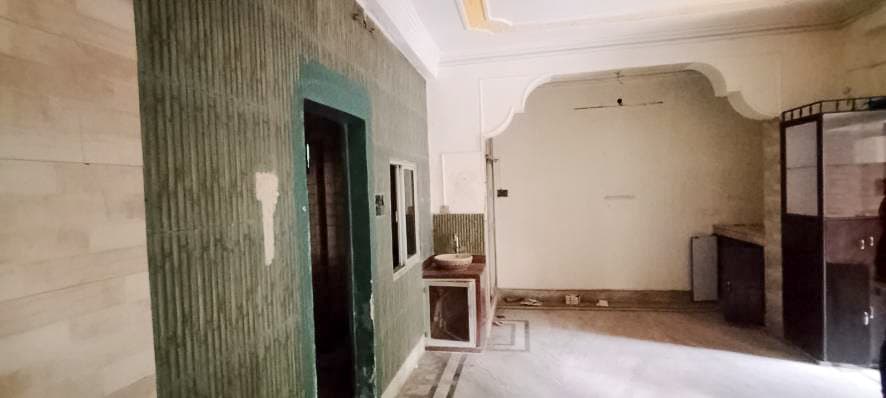 Property Photos 11