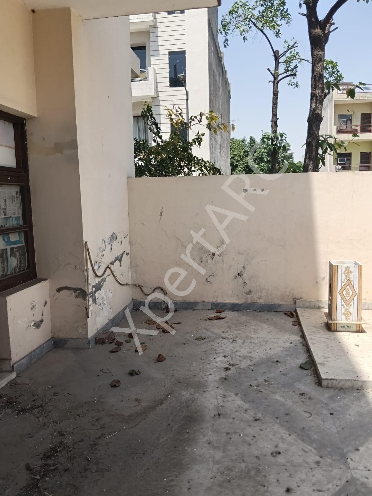 Property Photos 27