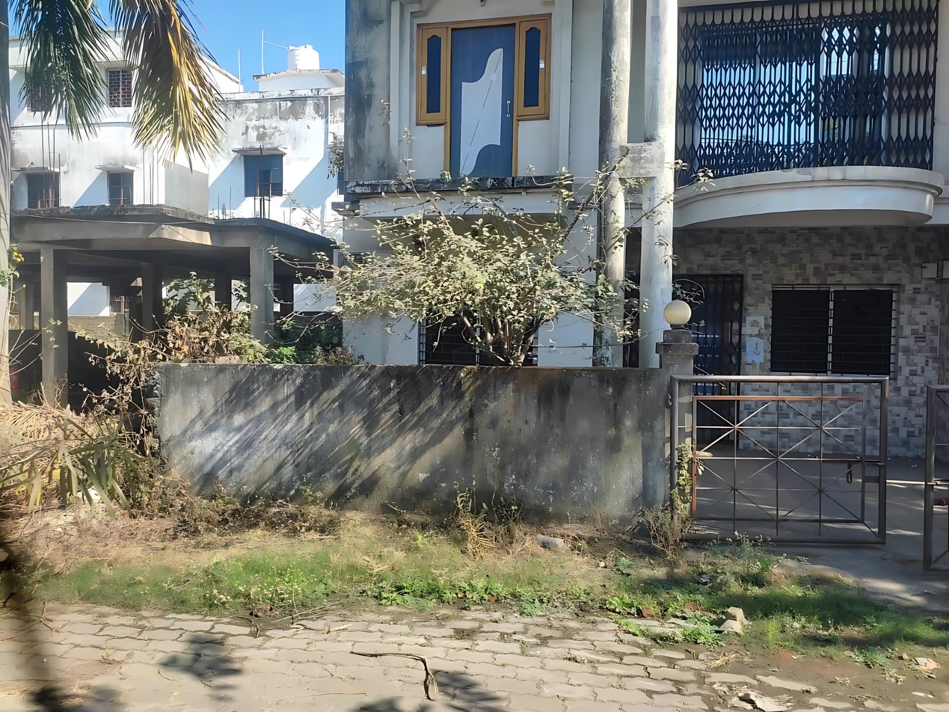 Property Photos 9