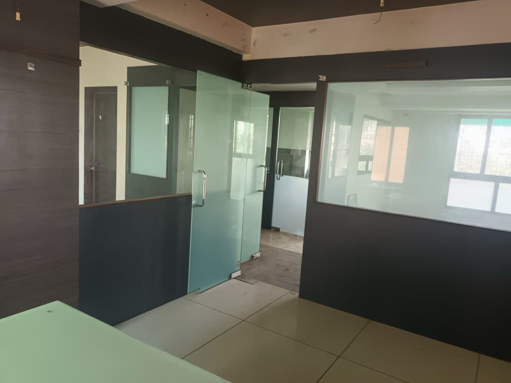 Property Photos 7