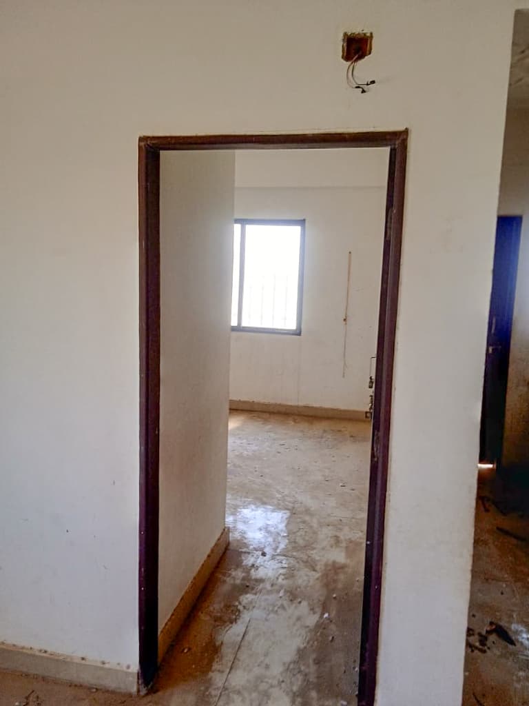 Property Photos 7