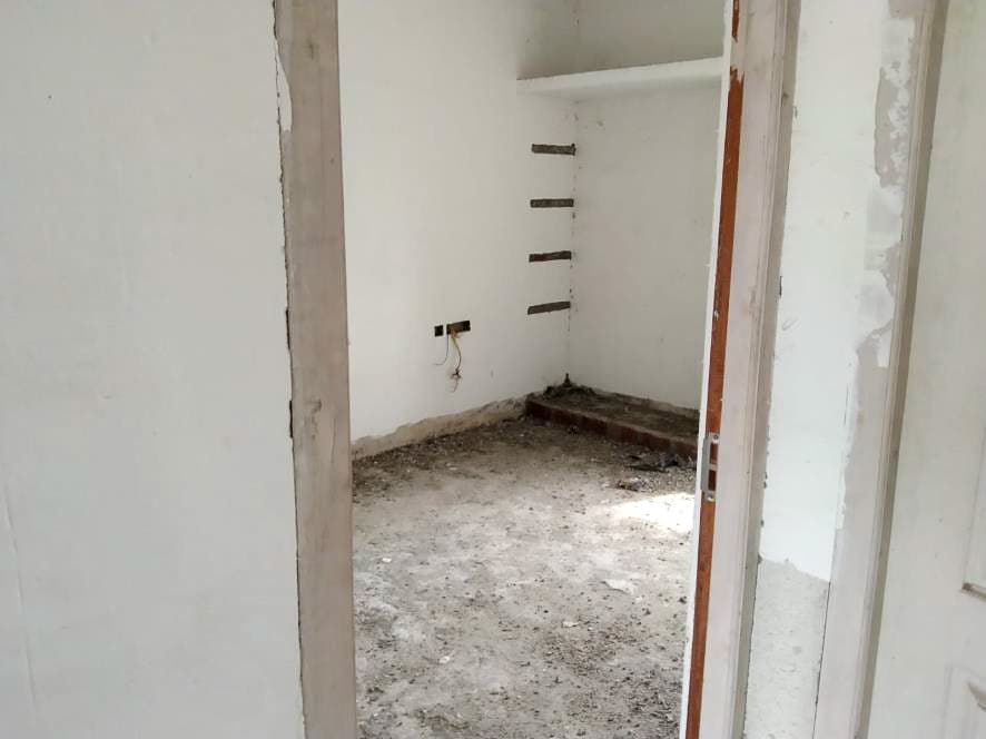 Property Photos 9