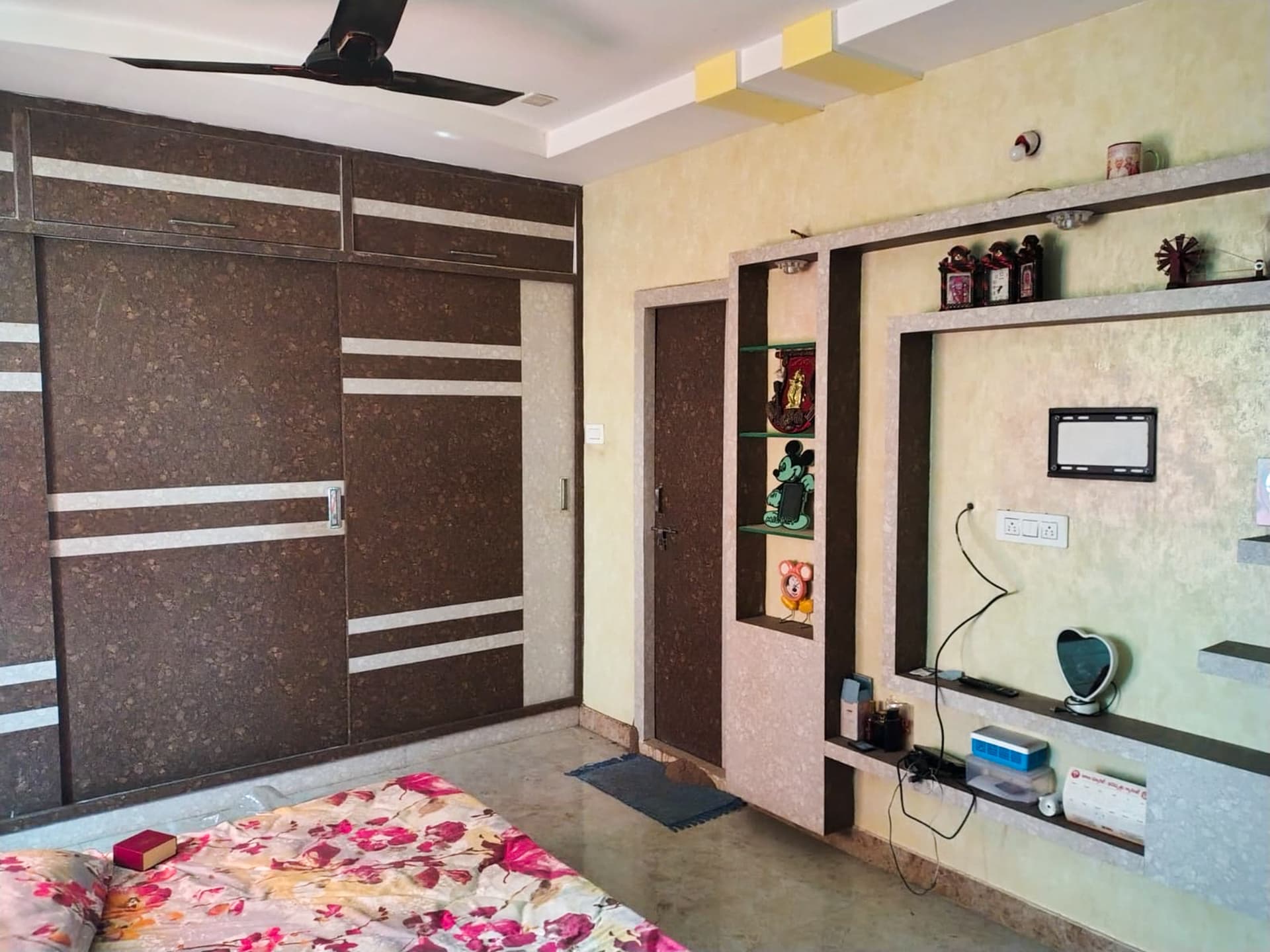 Property Photos 4