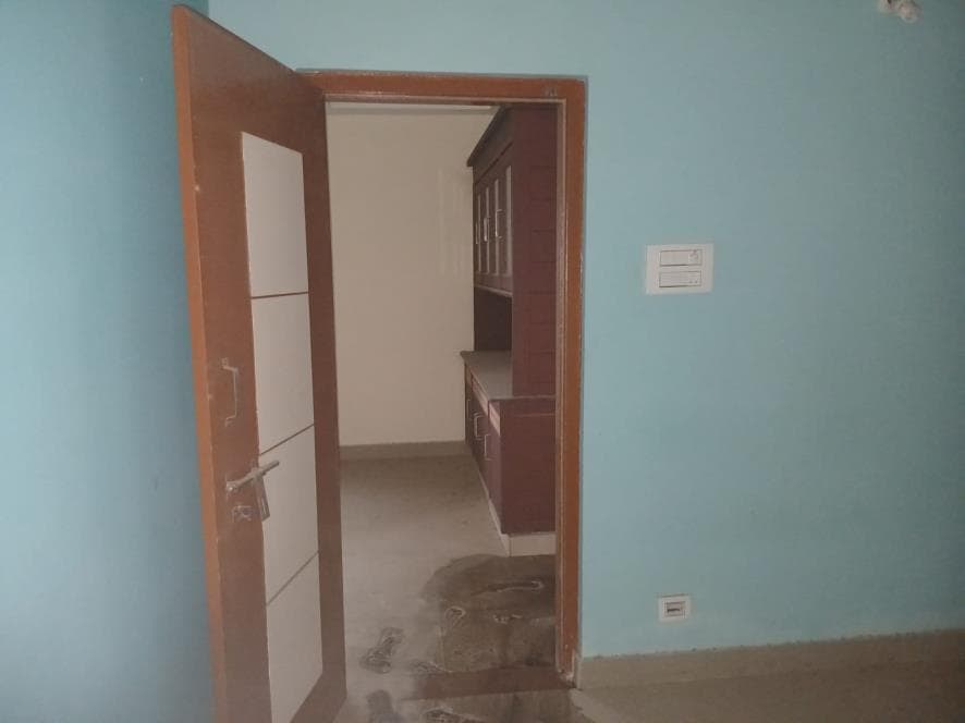 Property Photos 7