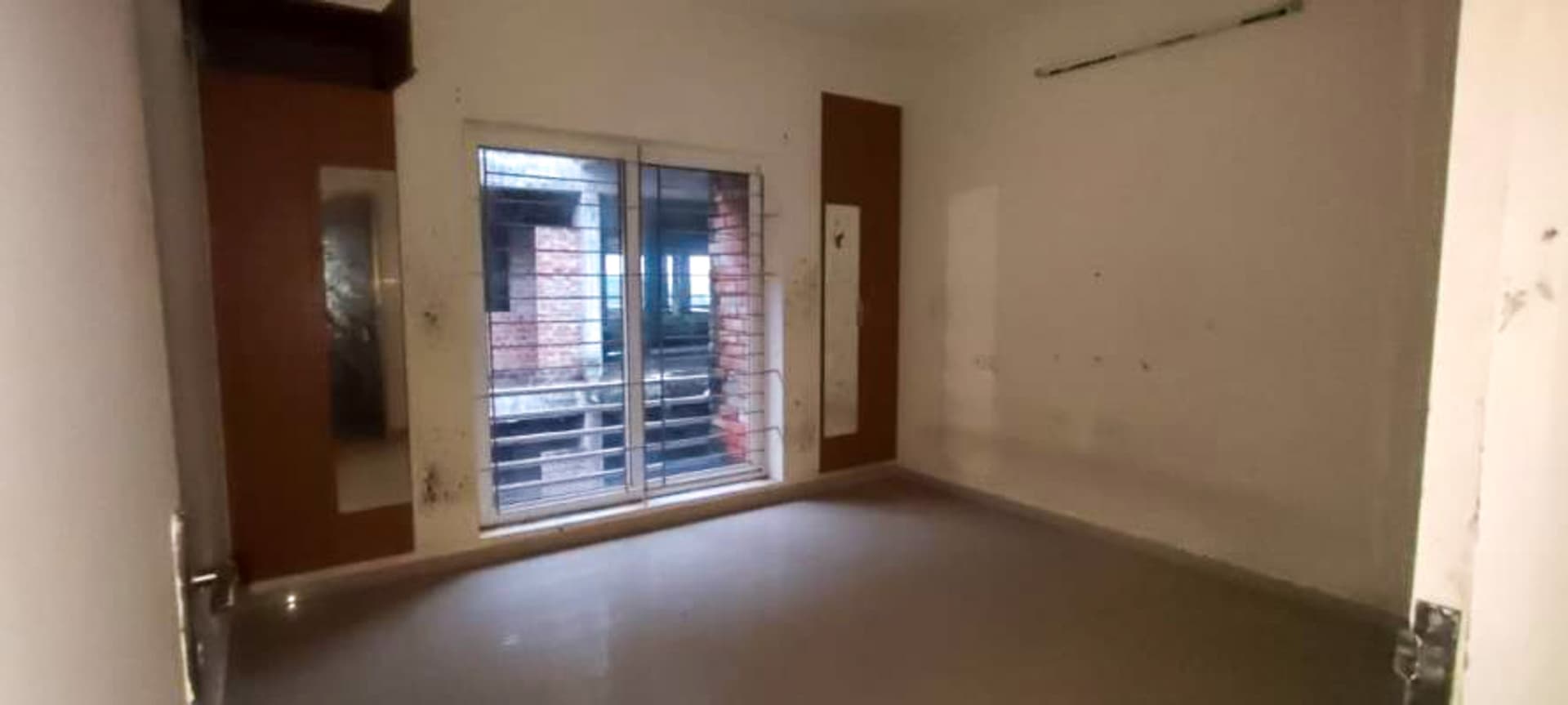 Property Photos 26