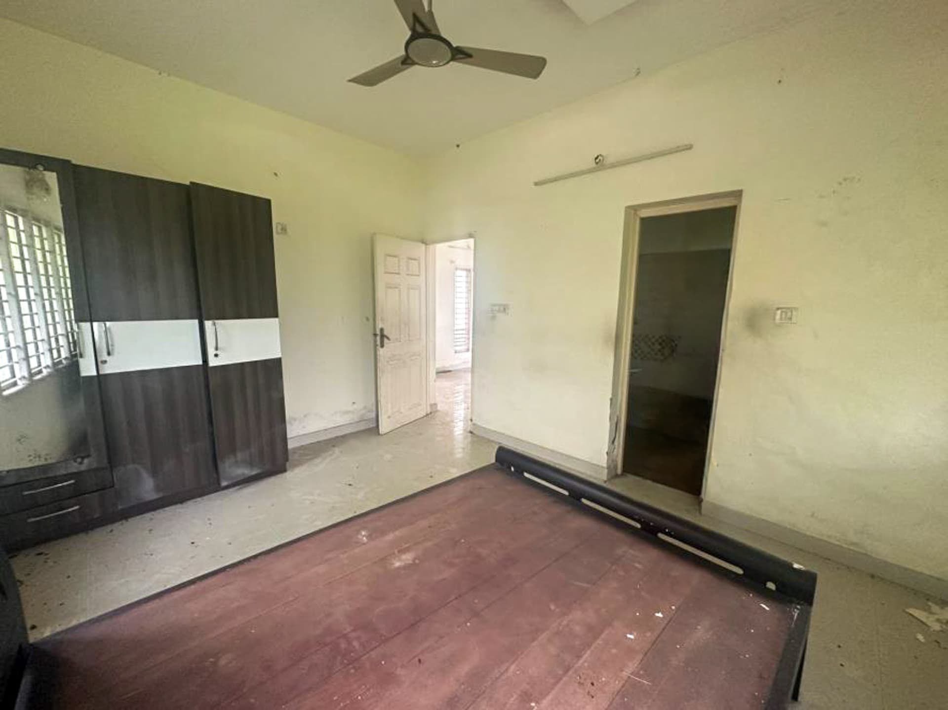 Property Photos 4