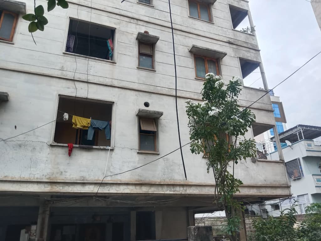 Property Photos 4
