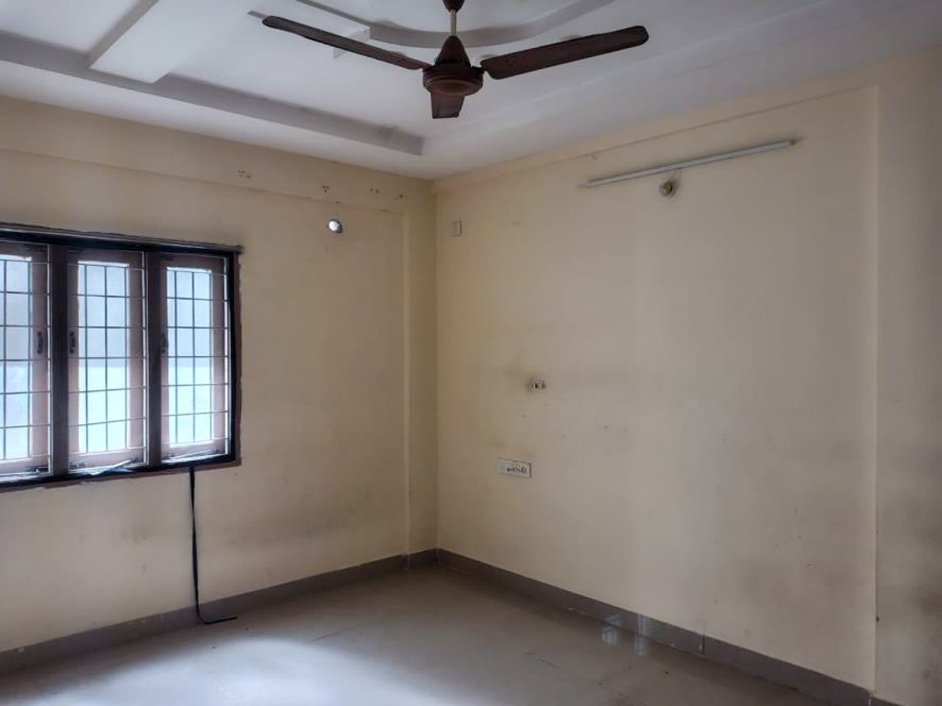 Property Photos 9