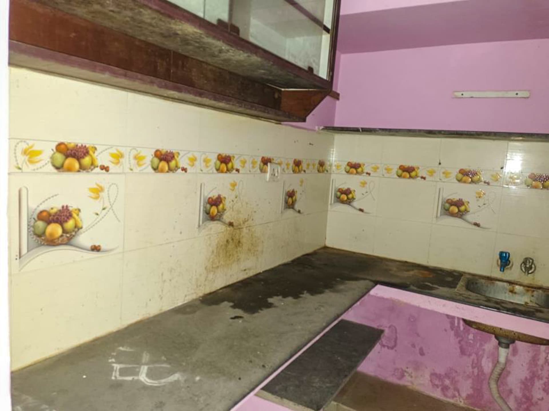 Property Photos 9