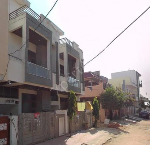 Property Photos 14