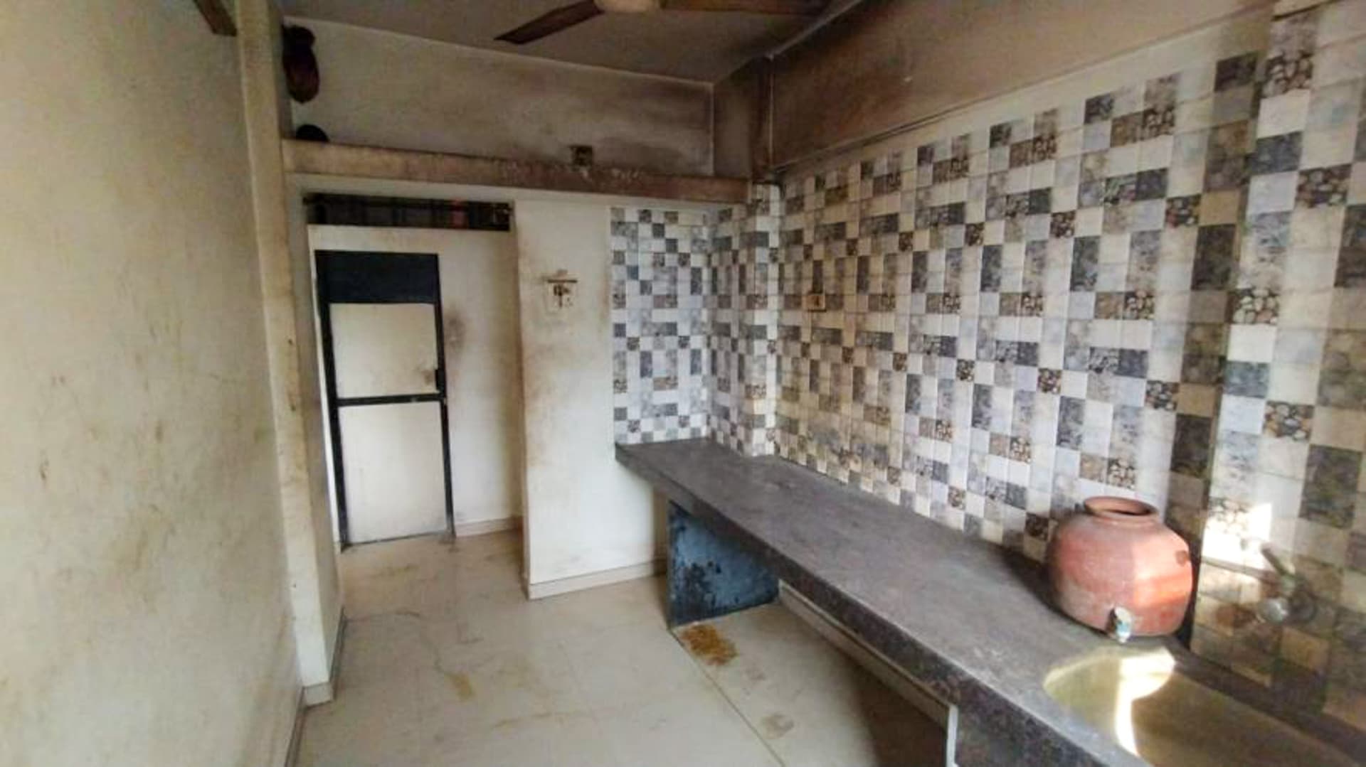 Property Photos 9