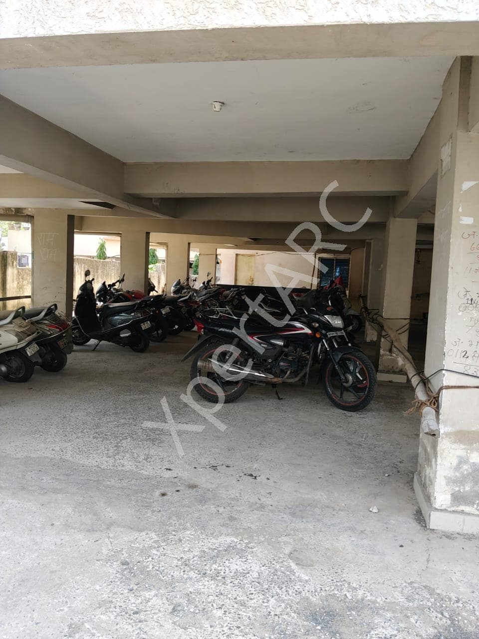 Property Photos 8