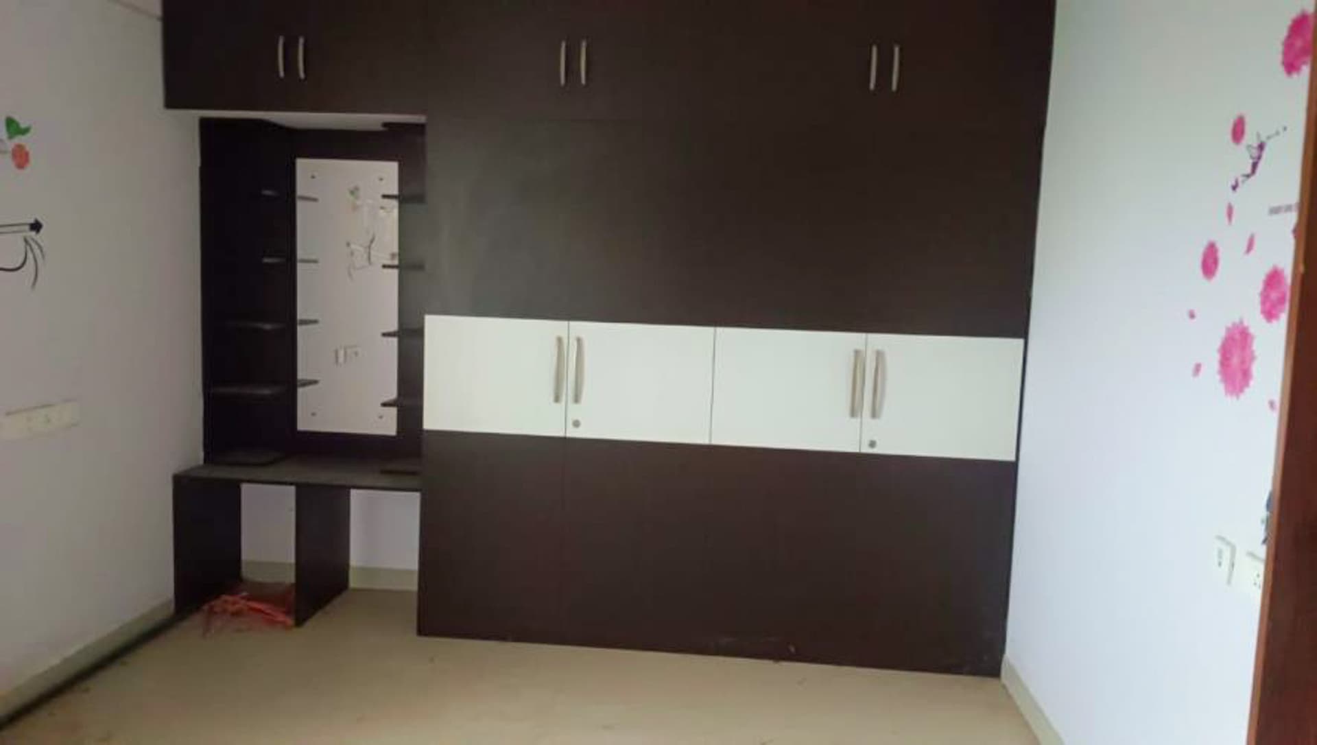 Property Photos 5