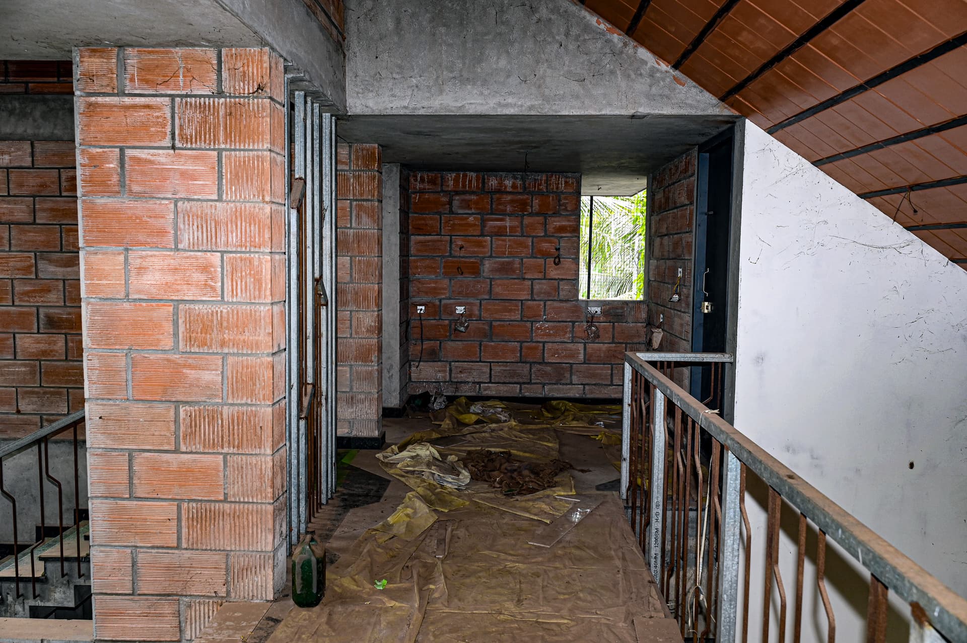 Property Photos 17
