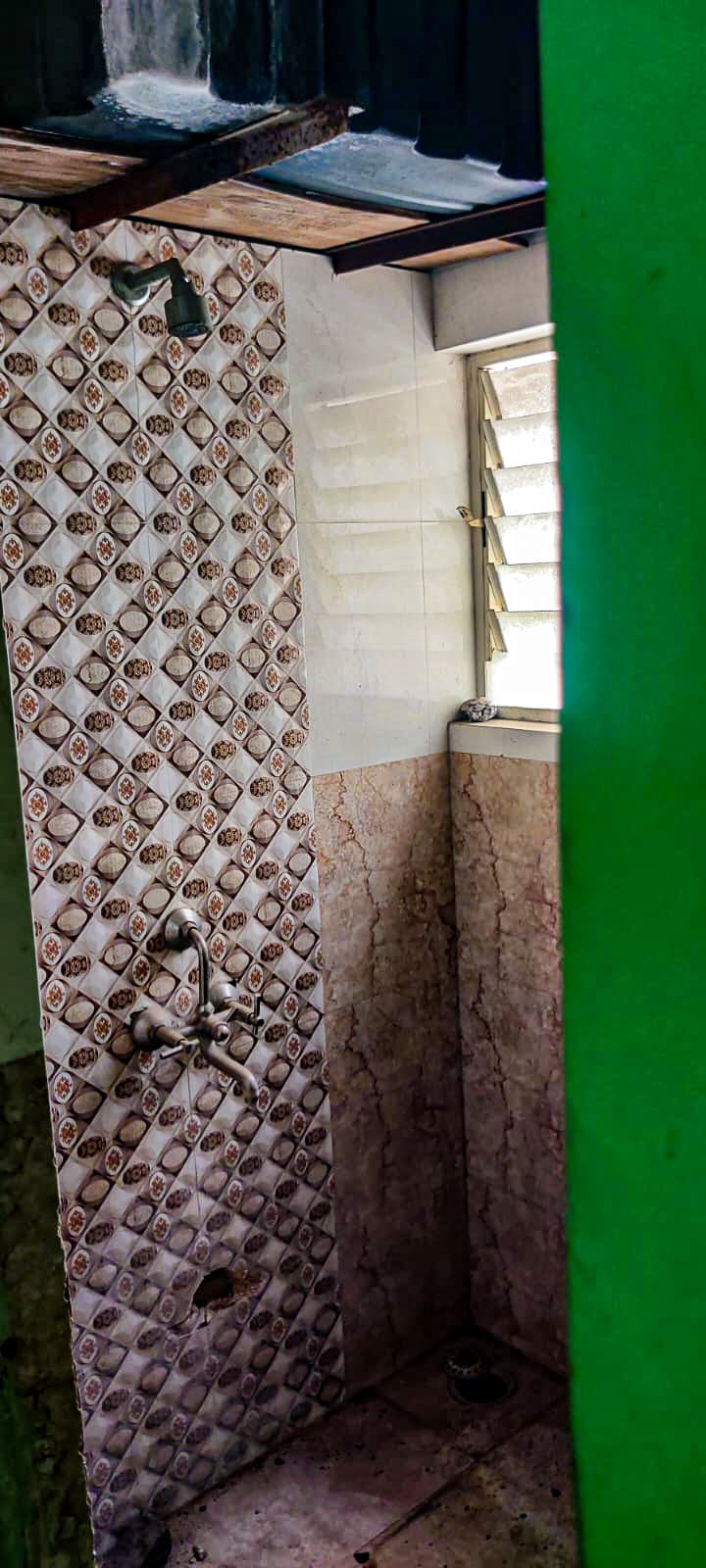 Property Photos 6