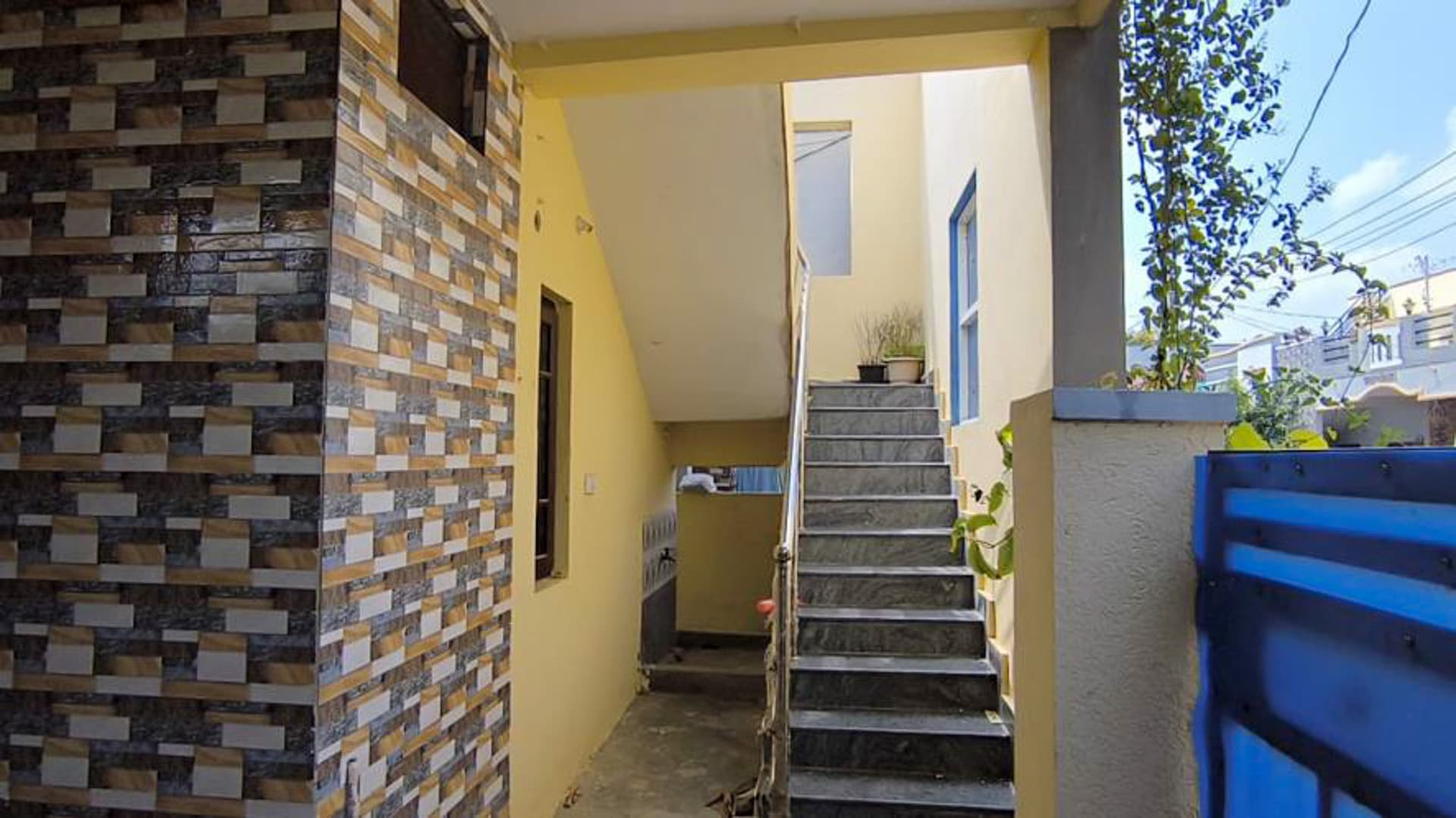 Property Photos 4