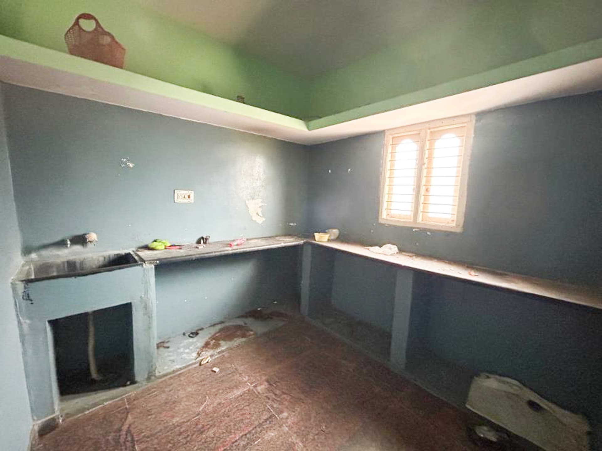 Property Photos 17