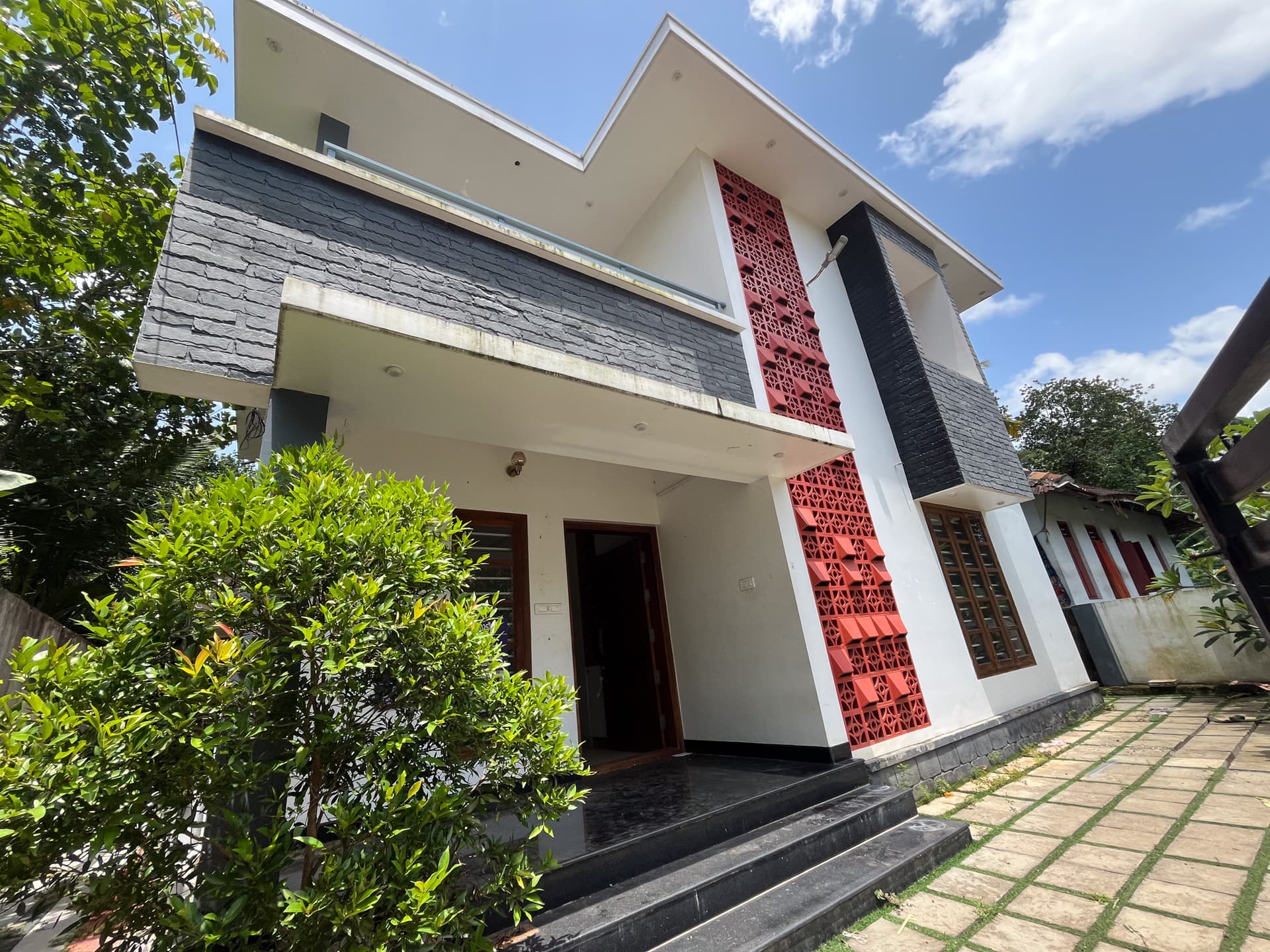 Property Photos 17