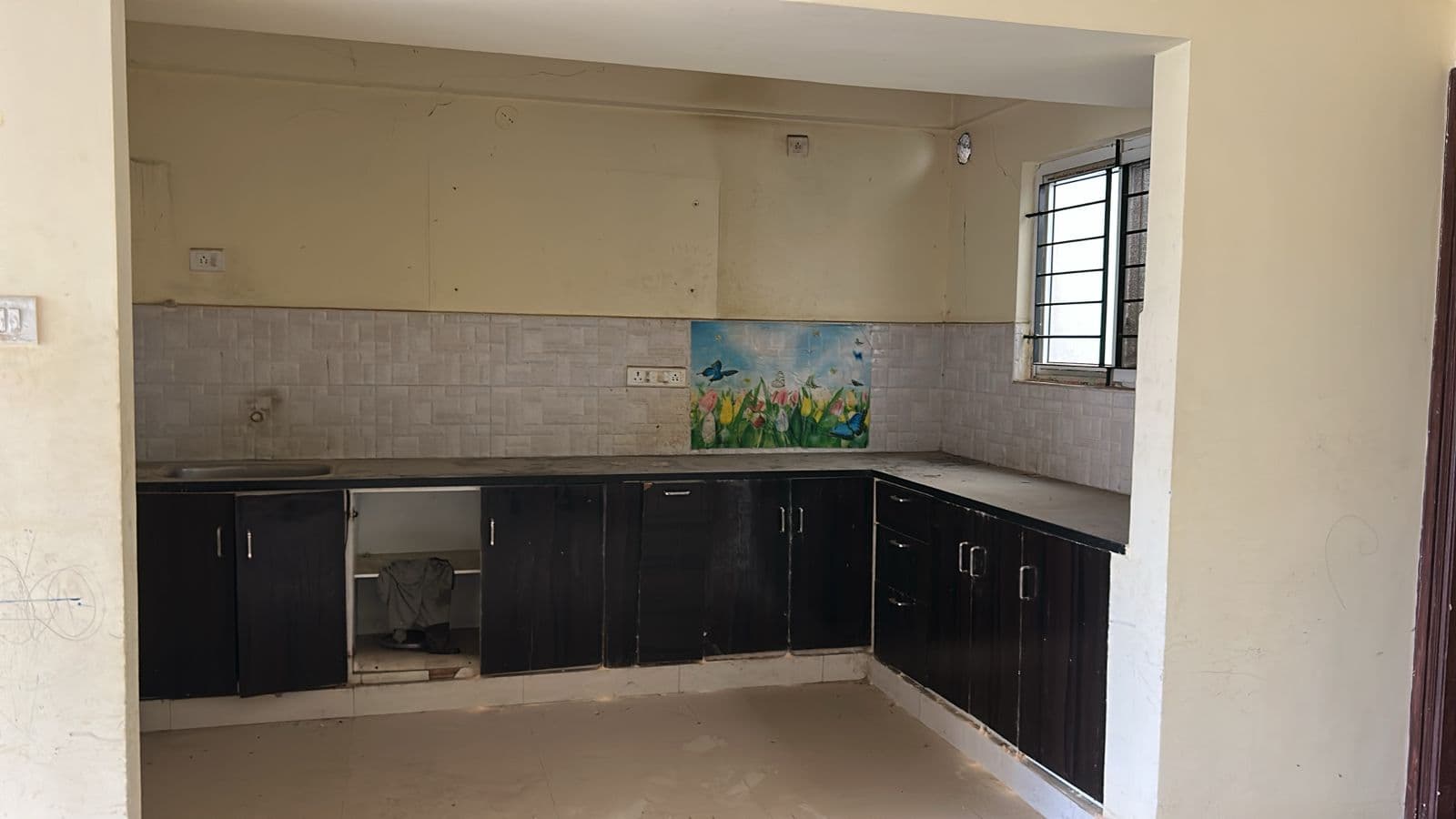 Property Photos 9