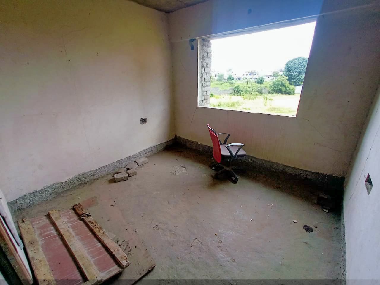 Property Photos 6