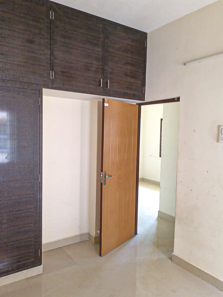 Property Photos 9