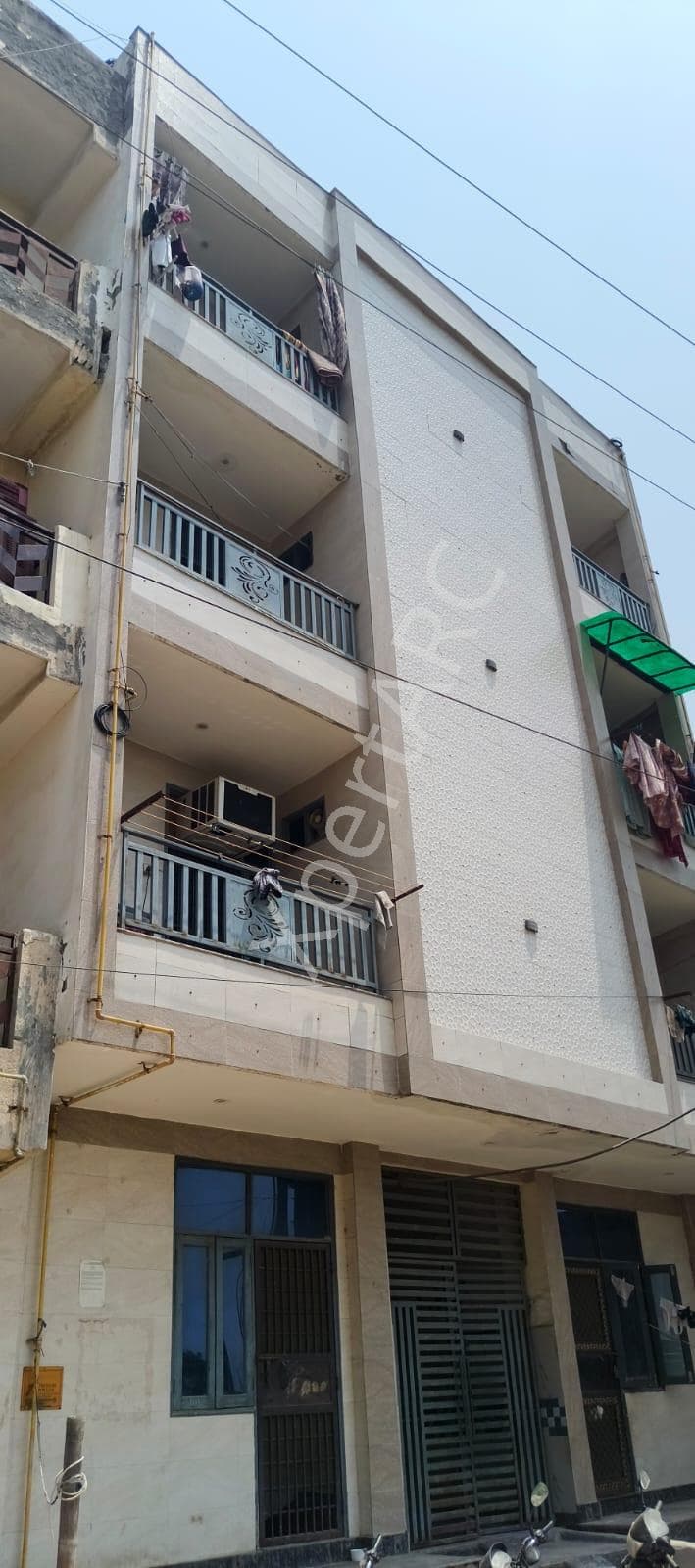 Property Photos 8