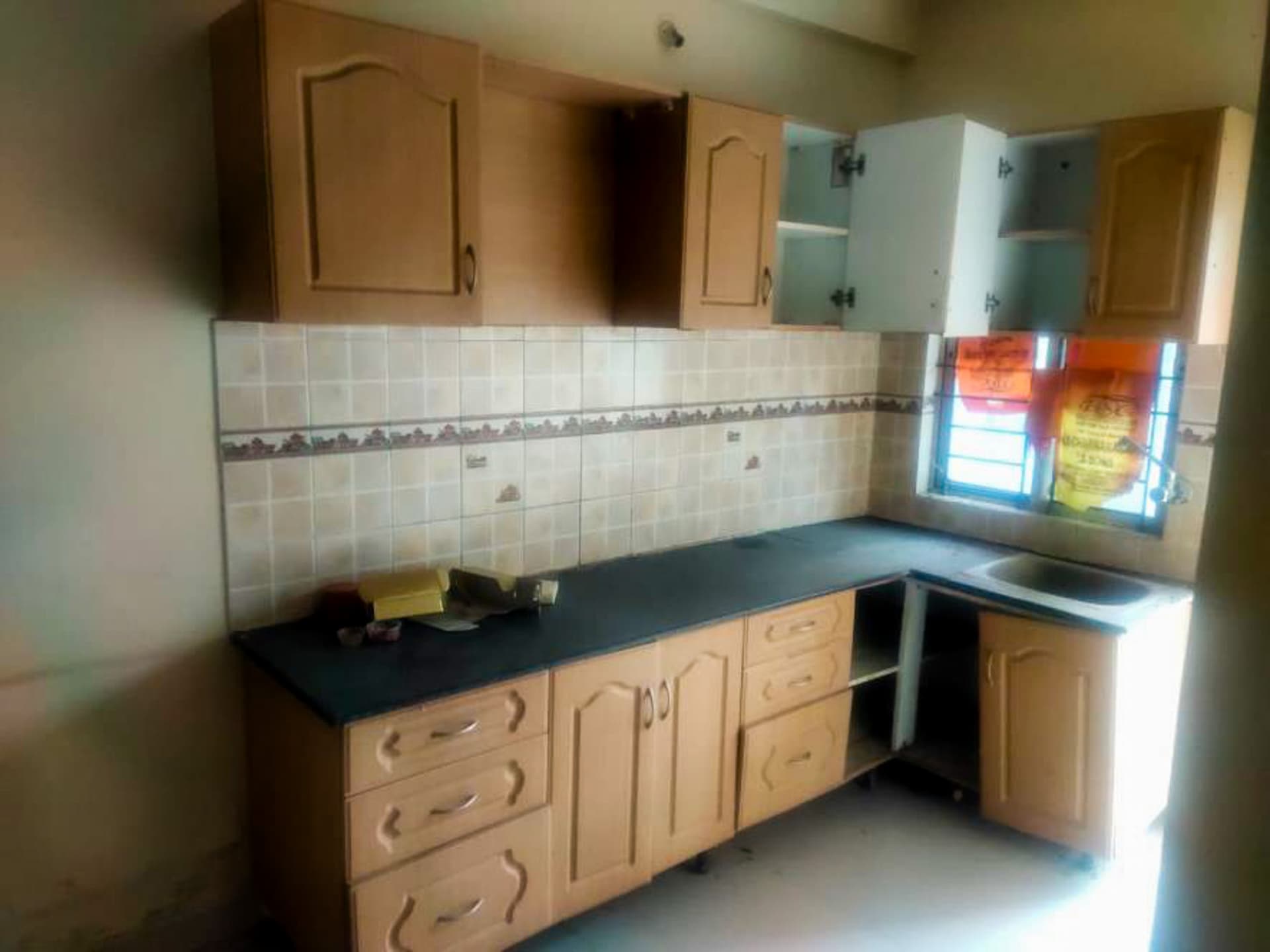 Property Photos 7