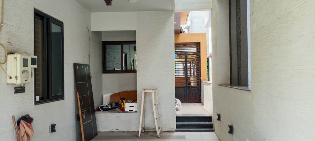 Property Photos 16