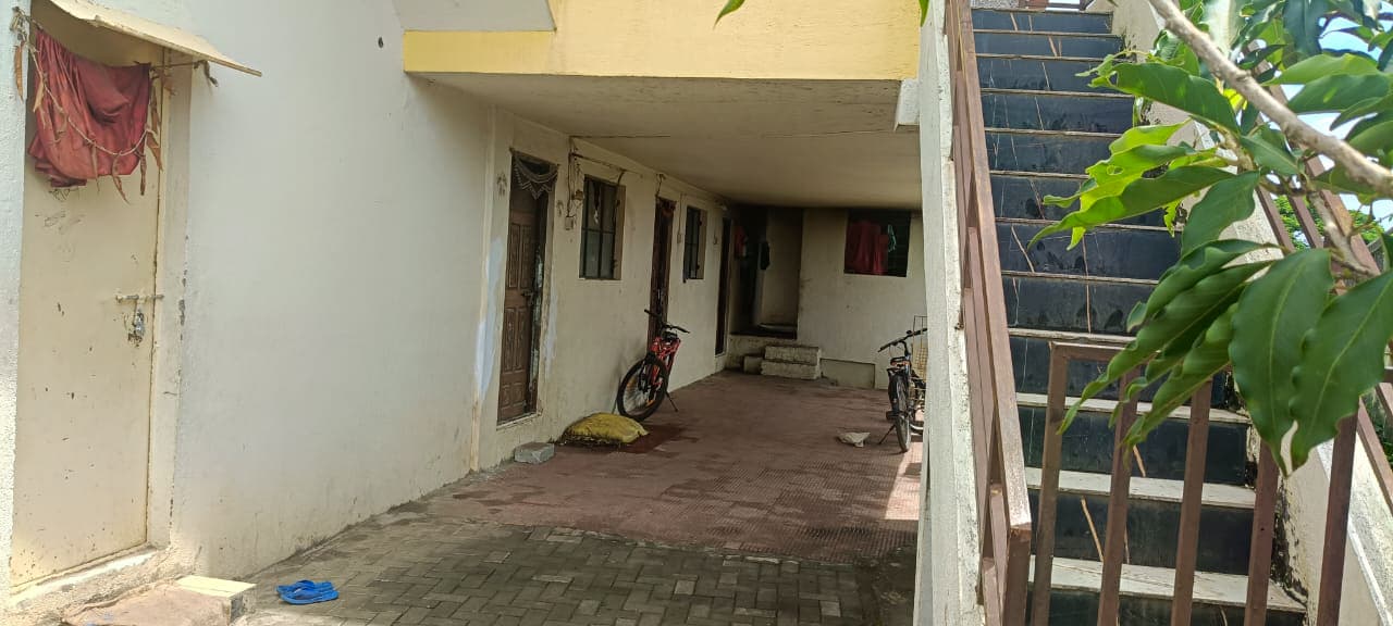 Property Photos 8