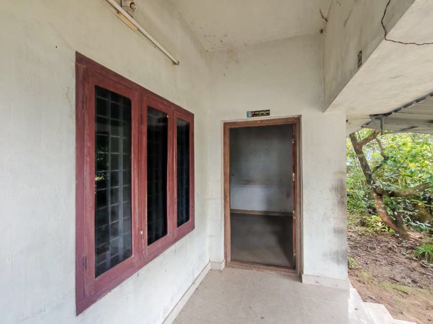 Property Photos 6