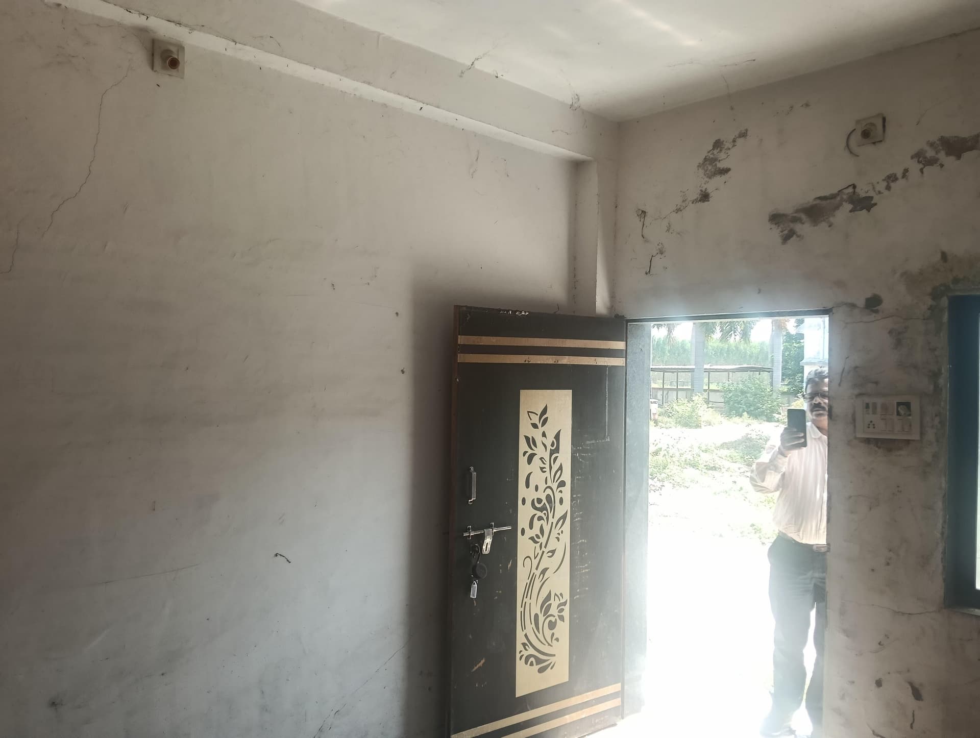 Property Photos 6