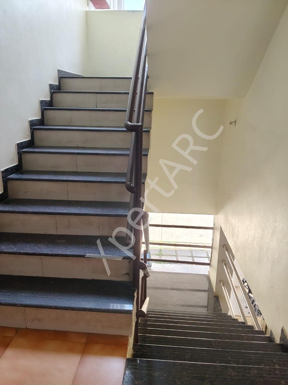 Property Photos 9