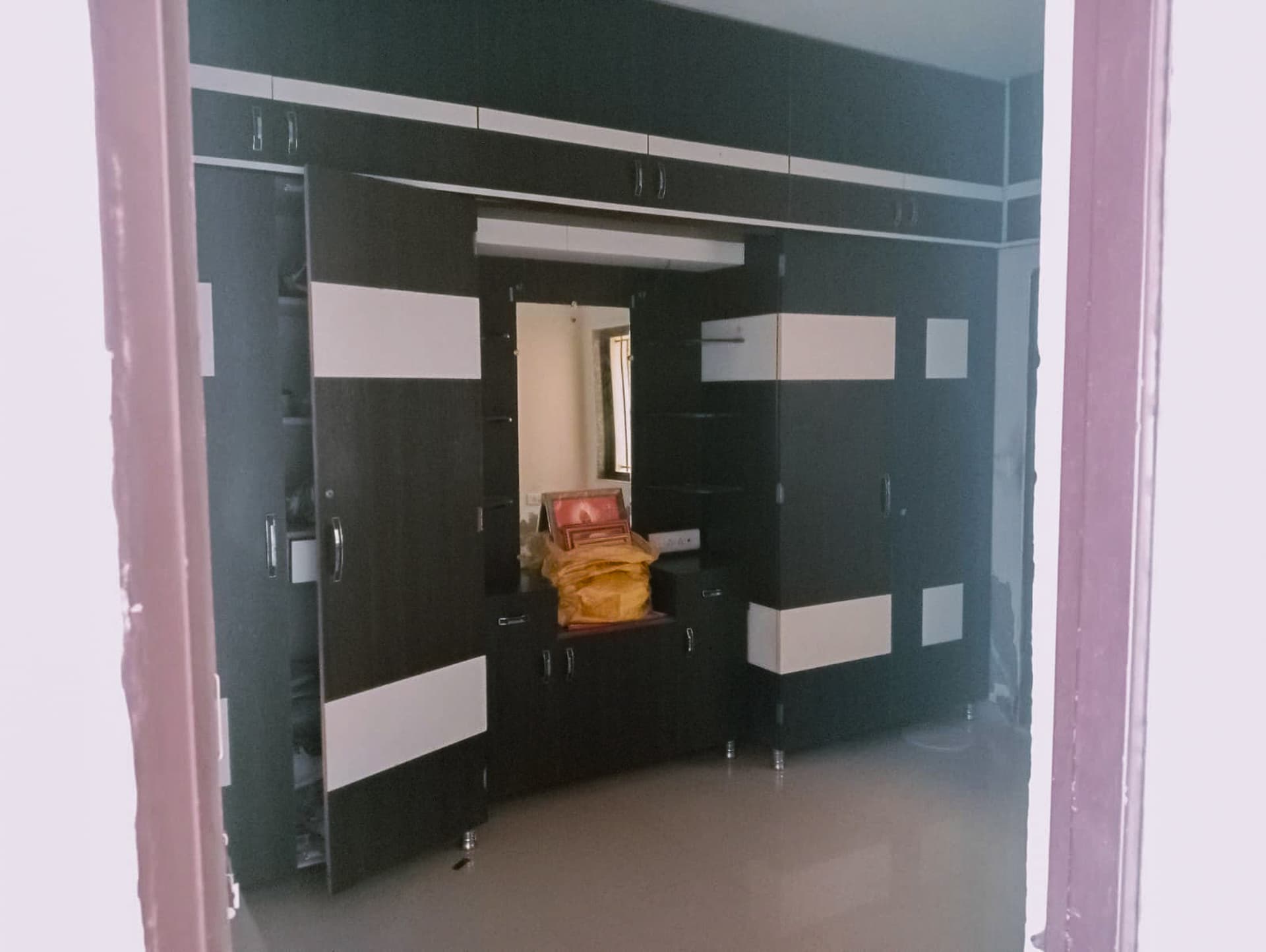 Property Photos 9