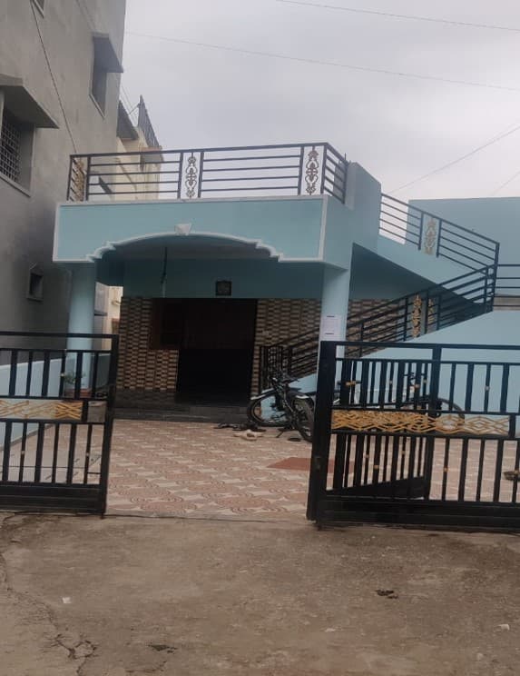 Property Photos 1
