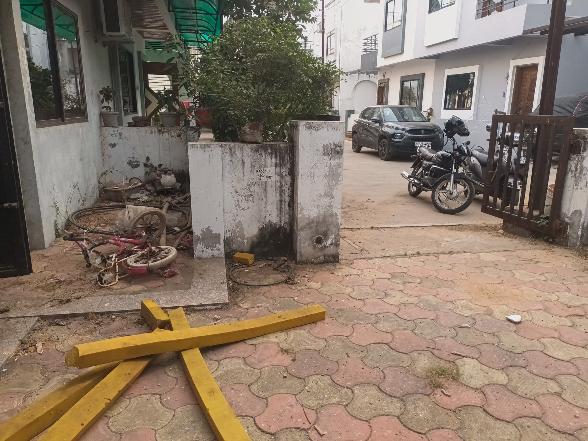 Property Photos 18