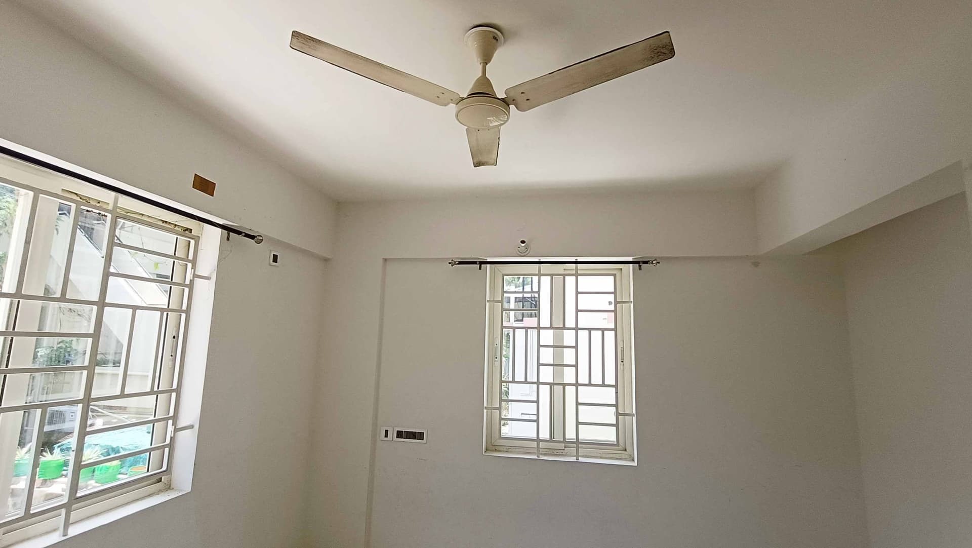 Property Photos 6