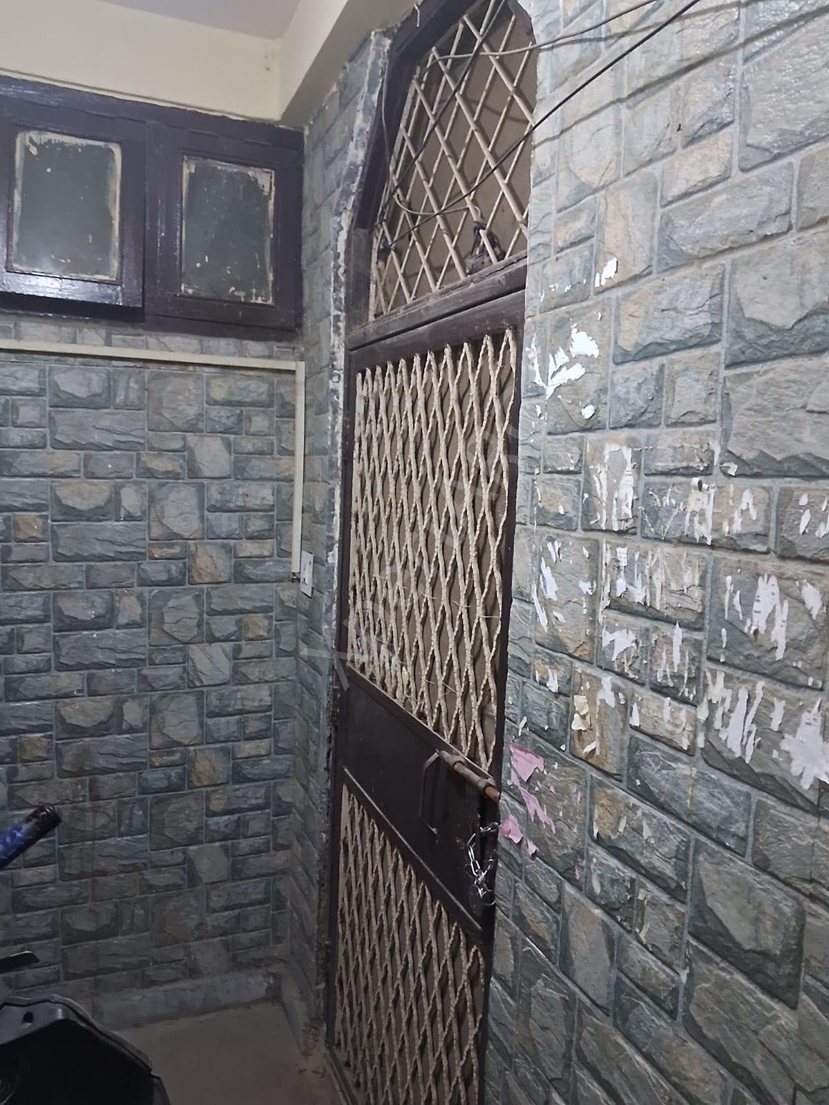 Property Photos 7