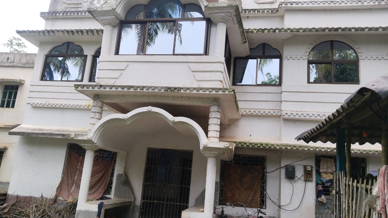 Property Photos 1