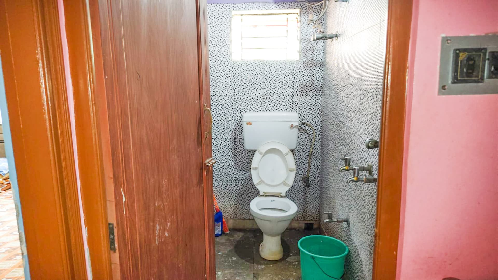 Property Photos 7
